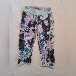 Fila girls size 7 or xs cropped leggings, floral design EUC